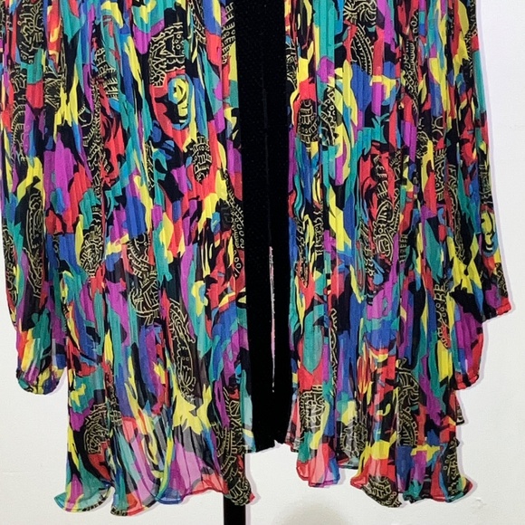 Diane Freis colorful, sheer cardigan - Picture 4 of 13